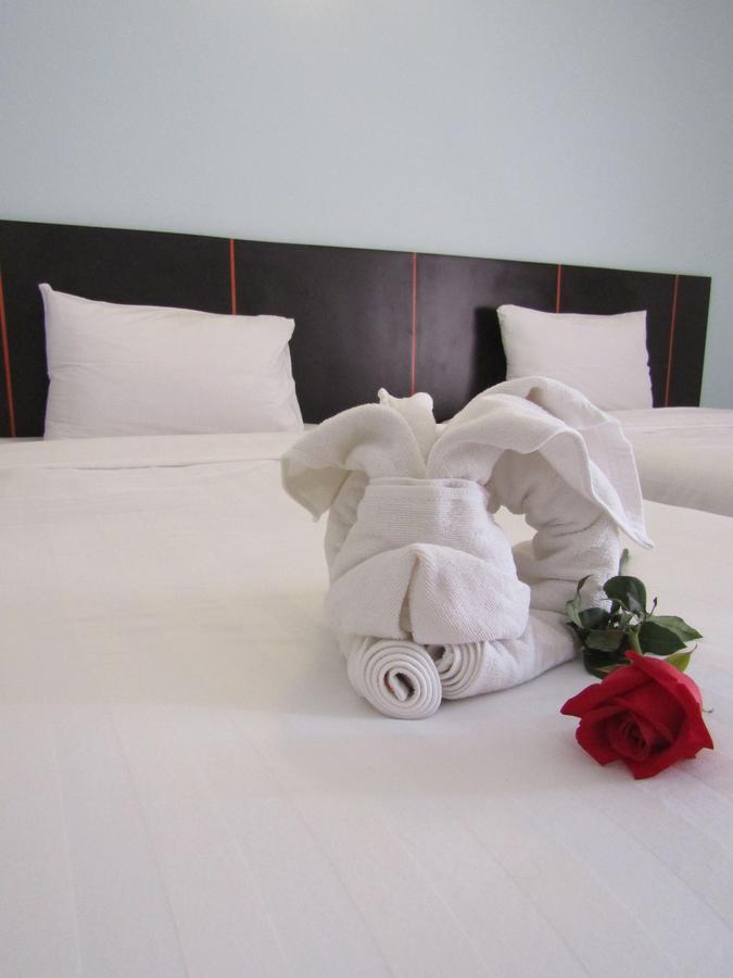 La Viva Buriram Otel Dış mekan fotoğraf