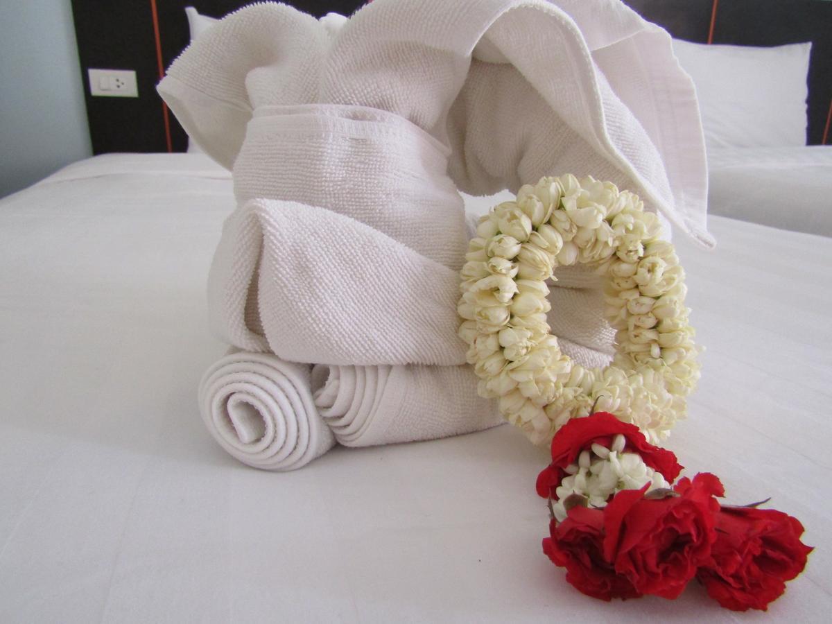 La Viva Buriram Otel Dış mekan fotoğraf