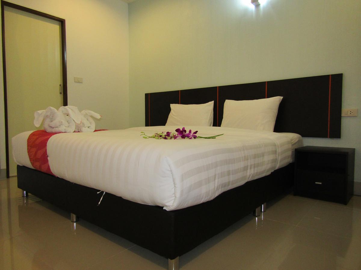 La Viva Buriram Otel Dış mekan fotoğraf