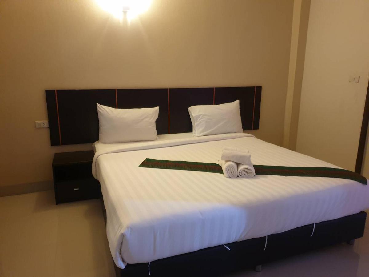La Viva Buriram Otel Dış mekan fotoğraf