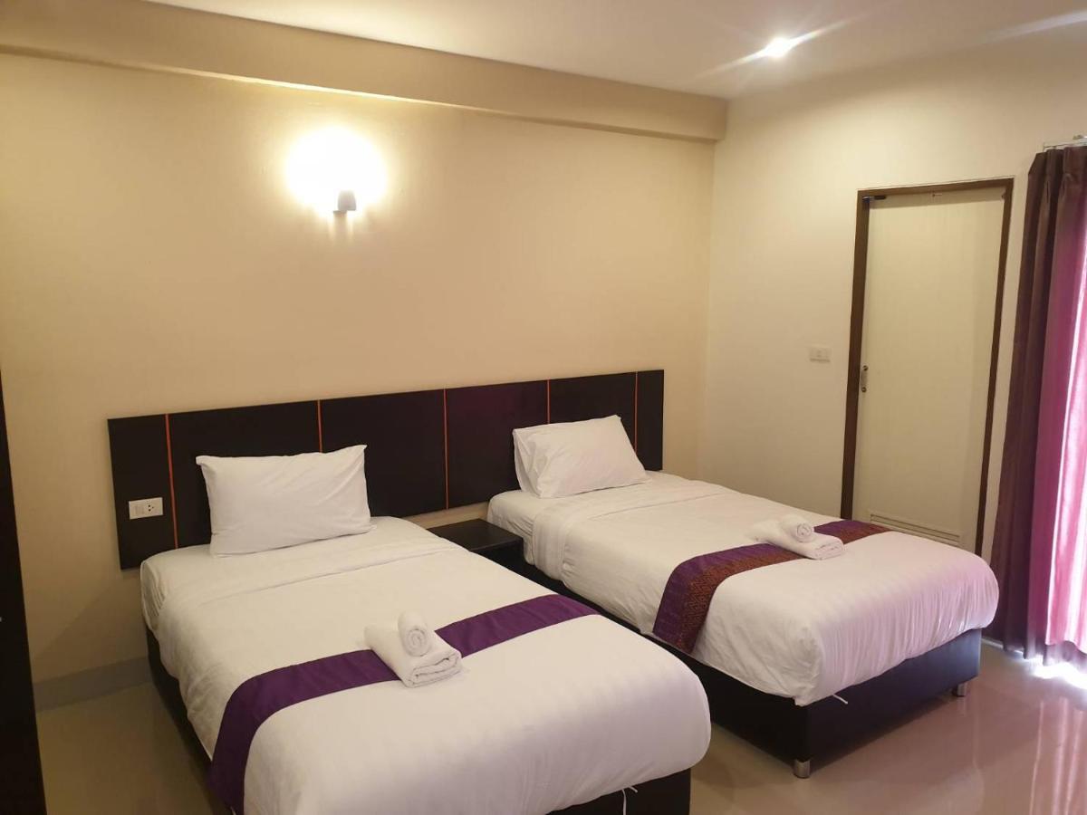 La Viva Buriram Otel Dış mekan fotoğraf